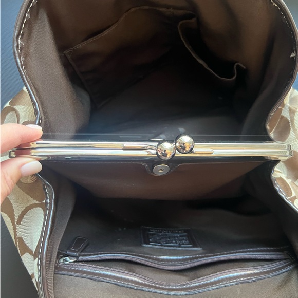 Beautiful Coach Purse - Picture 4 of 6